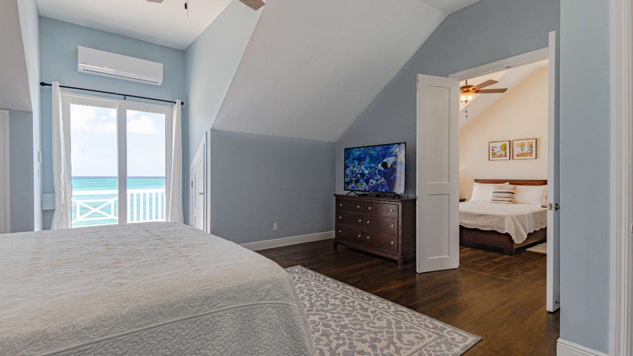Photo of Bedroom in Nassau
