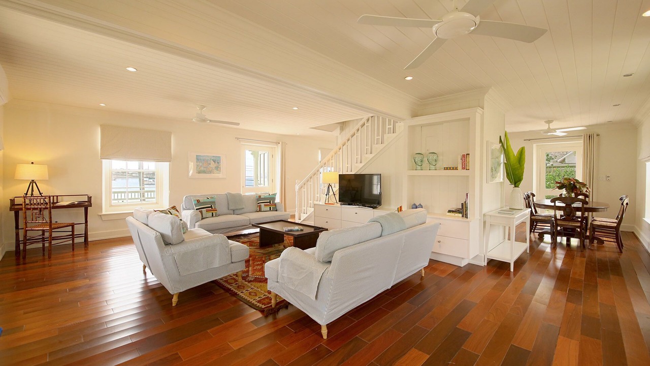 Photo of Bedroom in Governor's Harbour