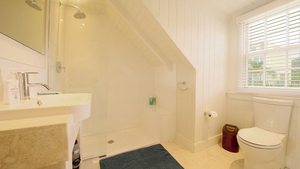 Photo of Bathroom in Governor's Harbour