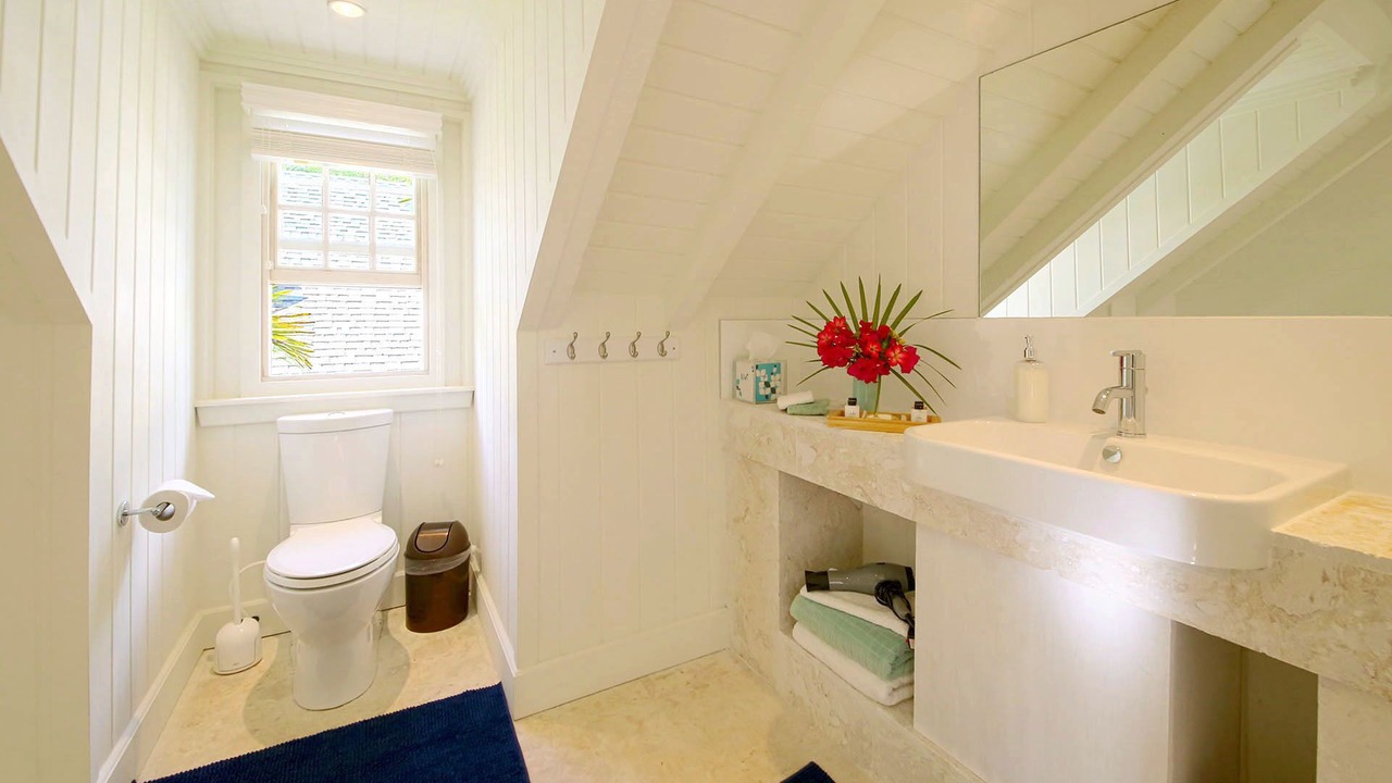 Photo of Bathroom in Governor's Harbour