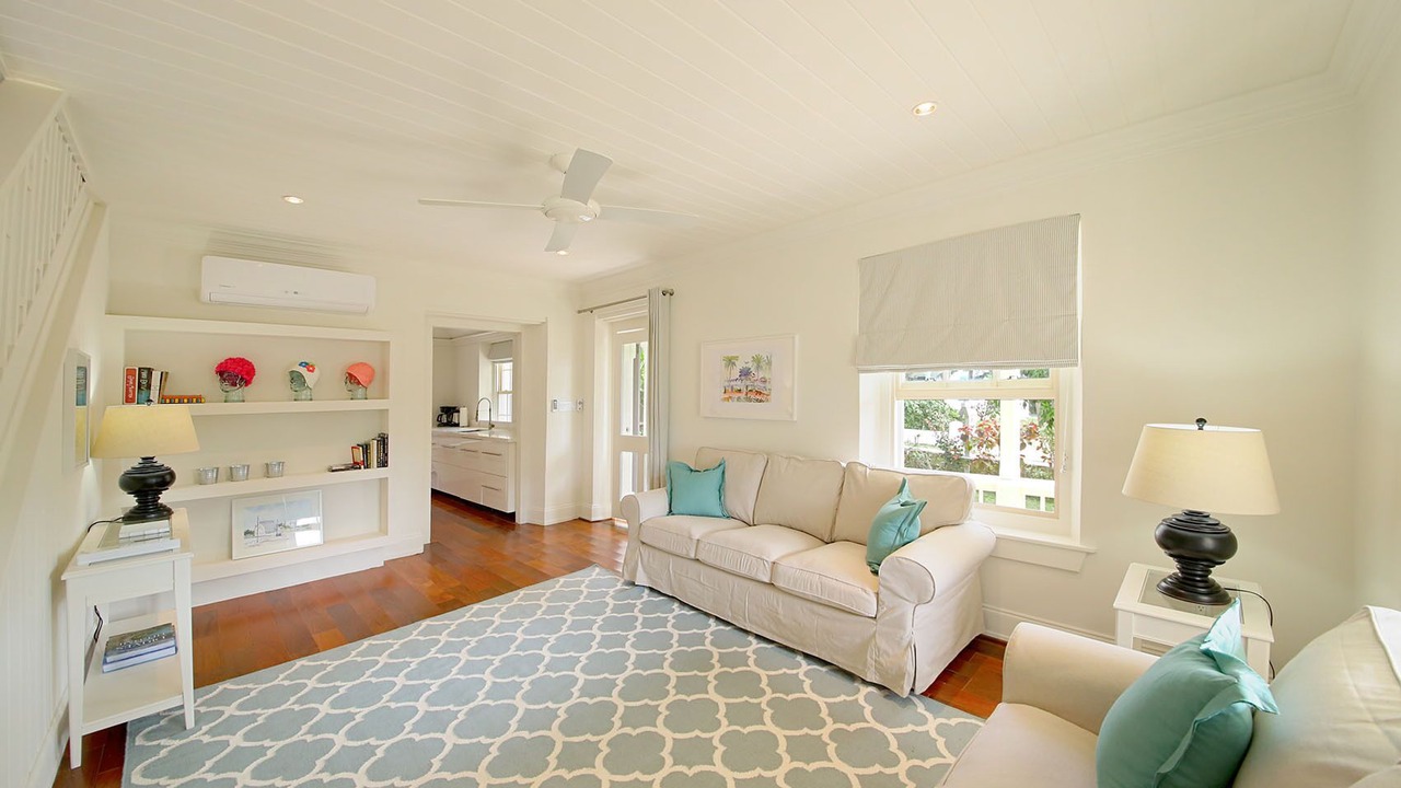 Photo of Livingroom in Governor's Harbour