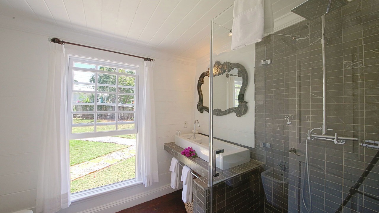 Photo of Bathroom in Governor's Harbour