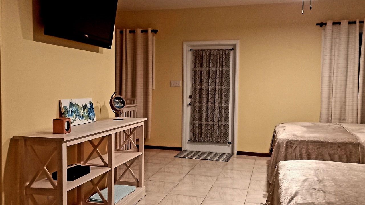 Photo of Bedroom in Tarpum Bay