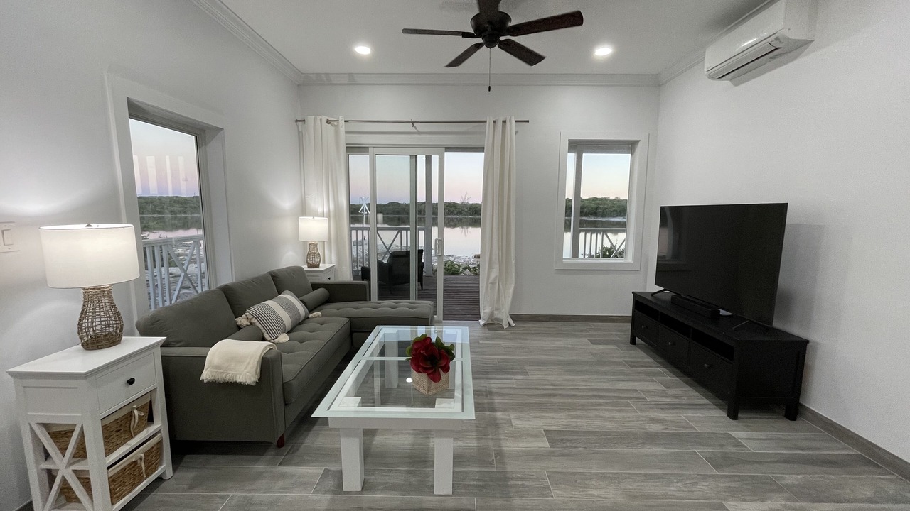 Photo of Livingroom in William's Town