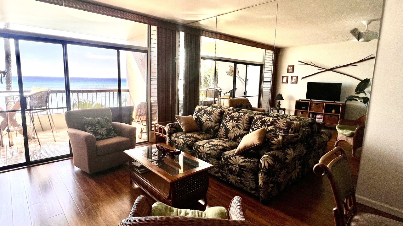 Photo of Livingroom in Honokowai