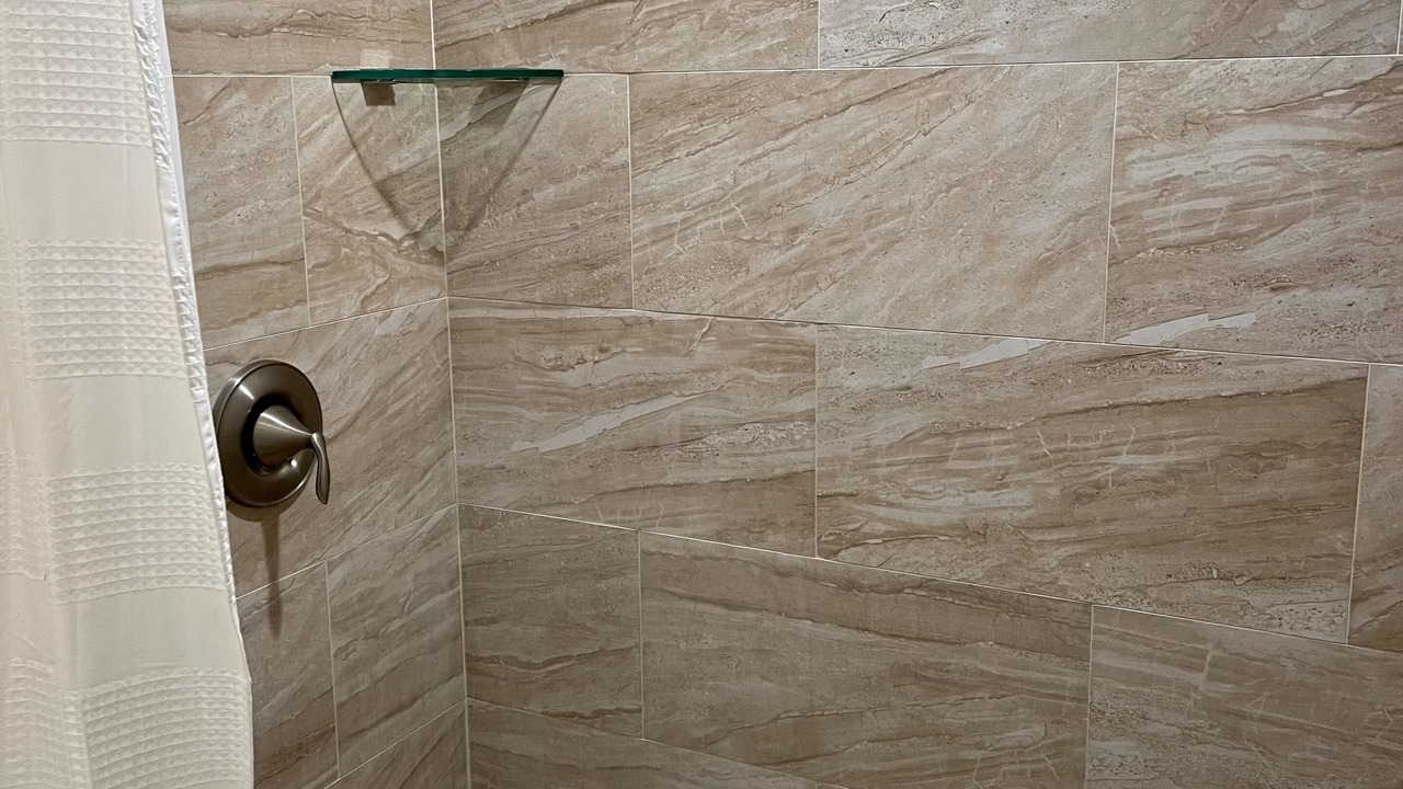 Photo of Bathroom in Honokowai