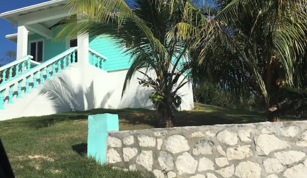 Photo of Outdoor in Tarpum Bay