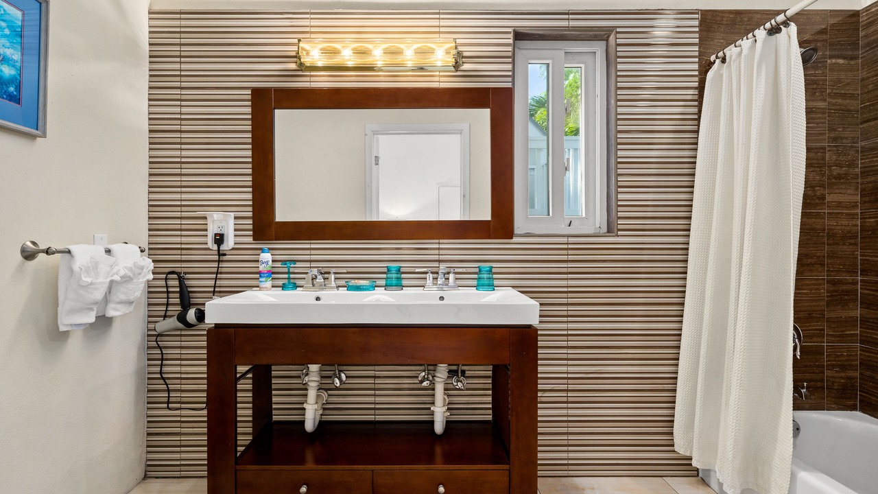 Photo of Bathroom in Nassau