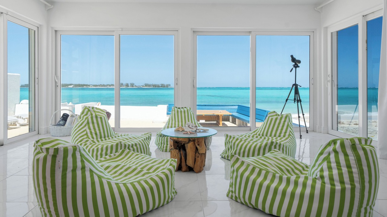 Photo of Bedroom in Nassau