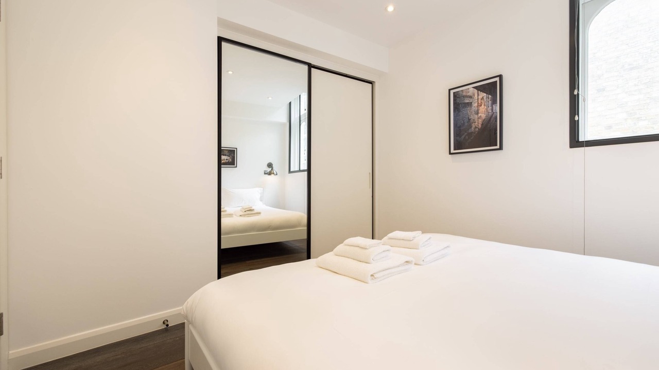 Photo of Bedroom in Chinatown