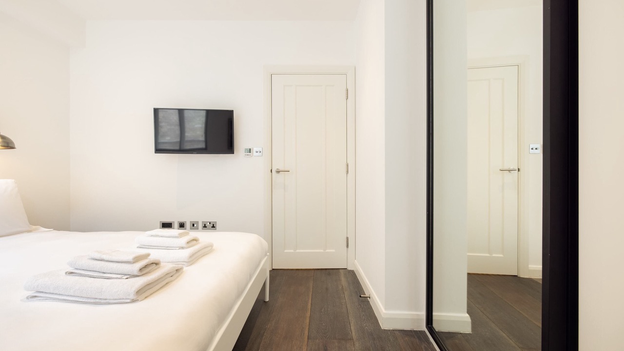 Photo of Bedroom in Chinatown