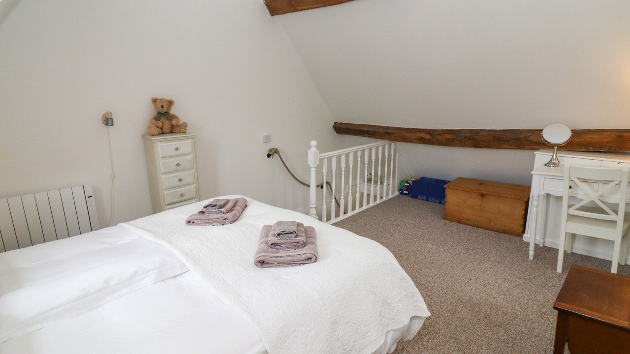Photo of Bedroom in Bourton