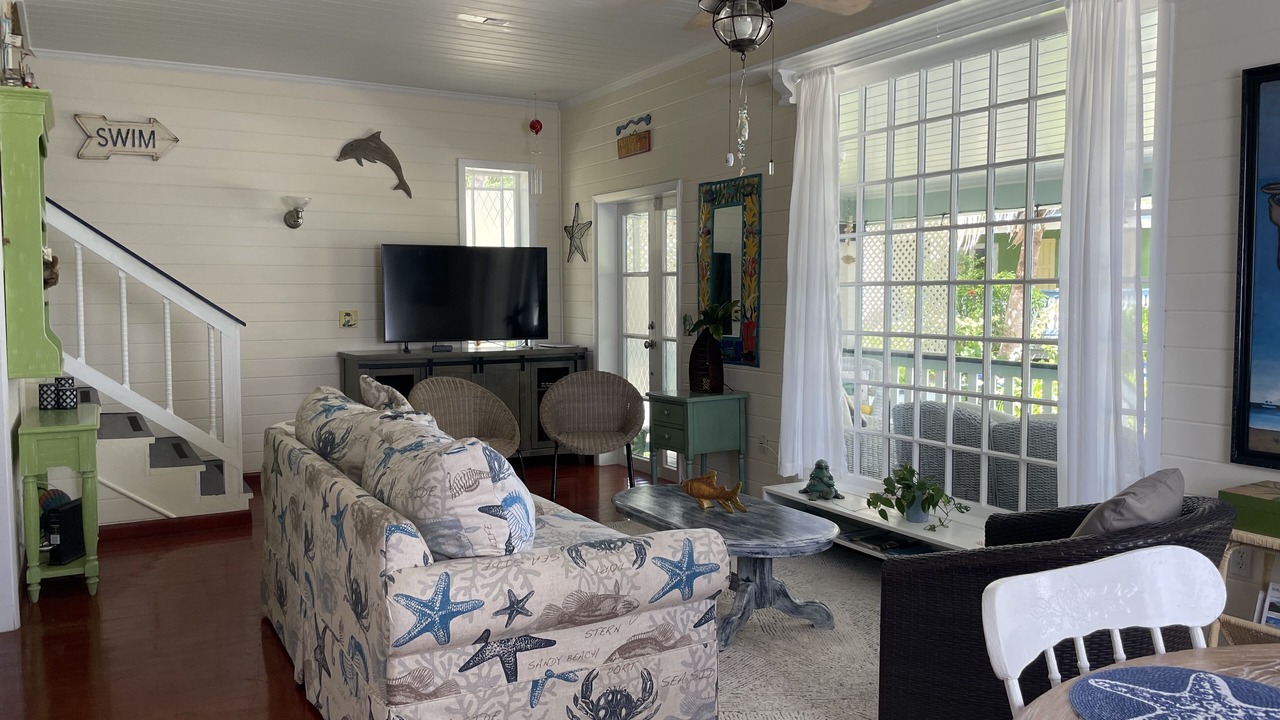Photo of Bedroom in Spanish Wells