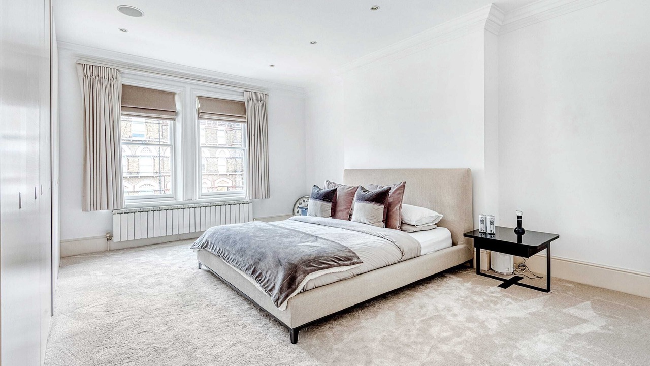 Photo of Bedroom in Frognal and Fitzjohns