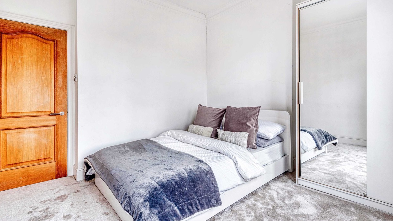 Photo of Bedroom in Frognal and Fitzjohns