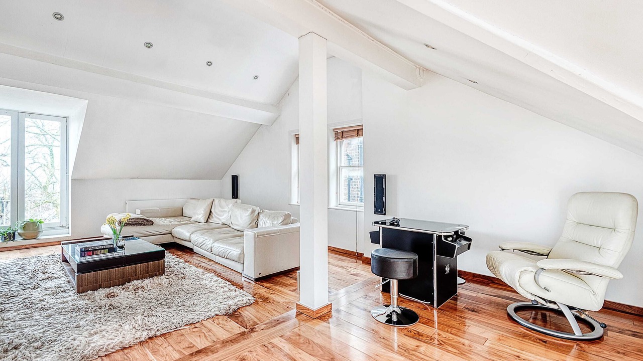 Photo of Livingroom in Frognal and Fitzjohns