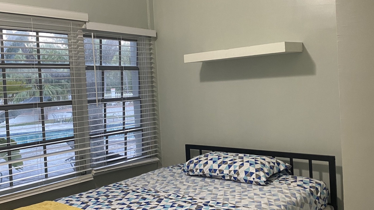 Photo of Bedroom in Nassau