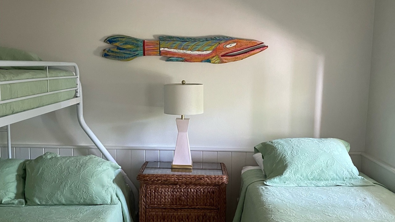 Photo of Bedroom in Man O War Cay