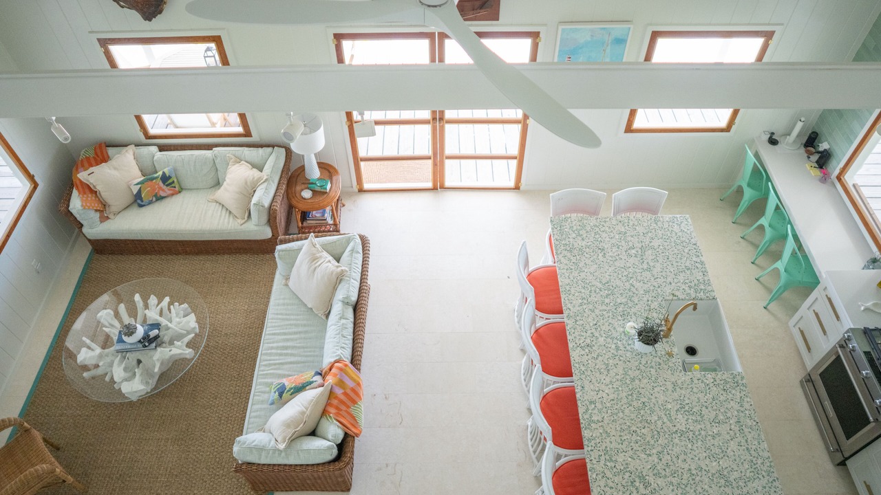 Photo of Livingroom in Man O War Cay