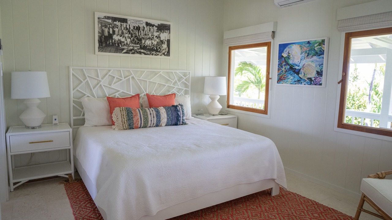 Photo of Bathroom in Man O War Cay