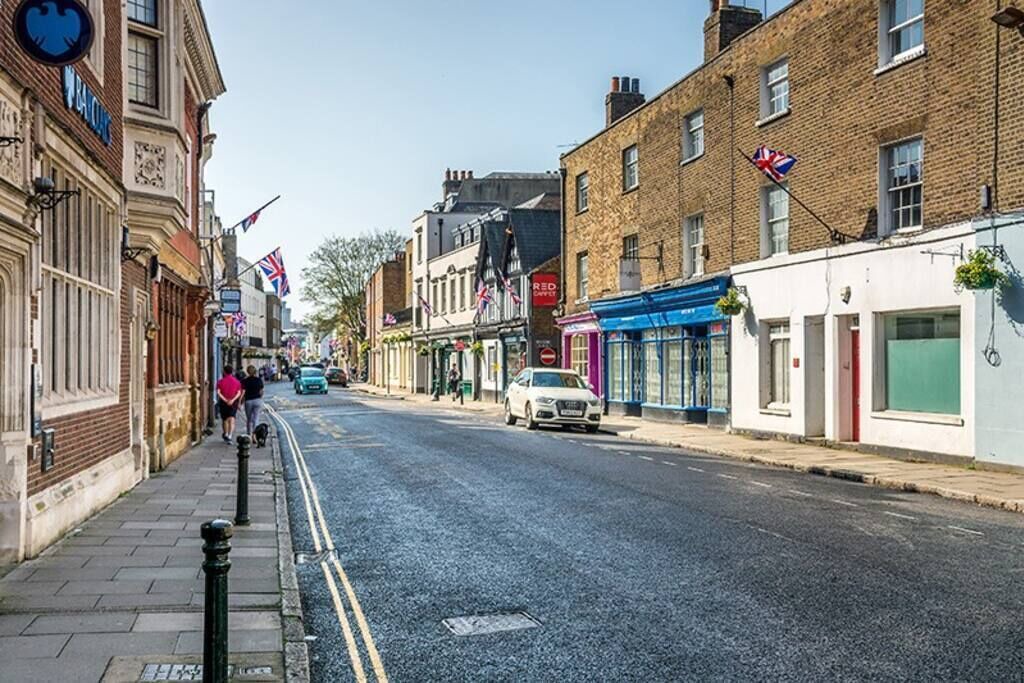 Photo of Outdoor in Eton
