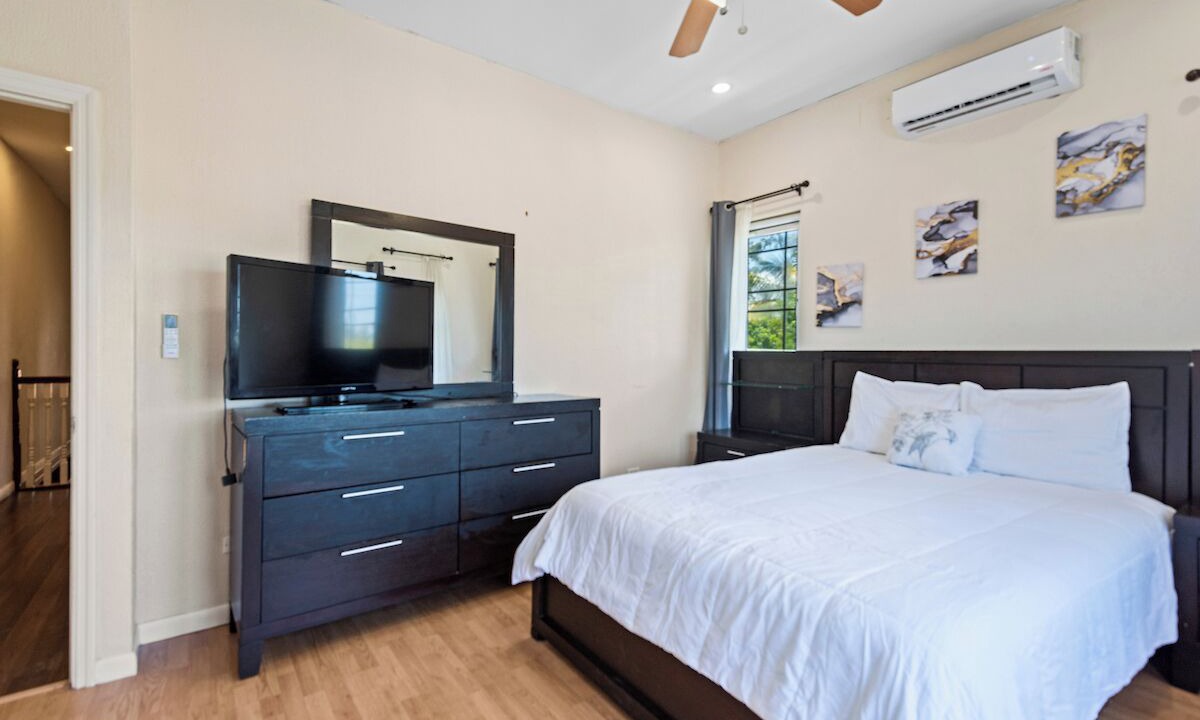 Photo of Bedroom in Nassau