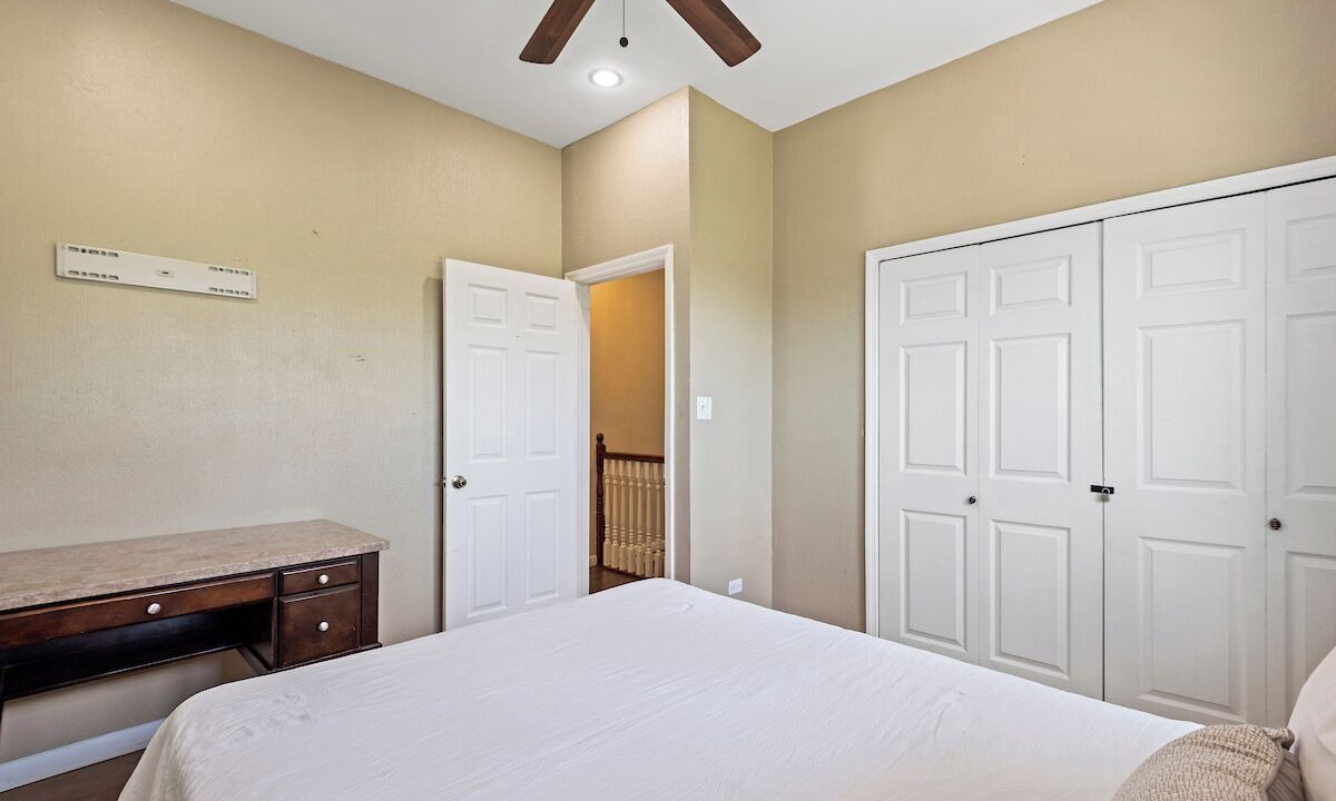 Photo of Bedroom in Nassau