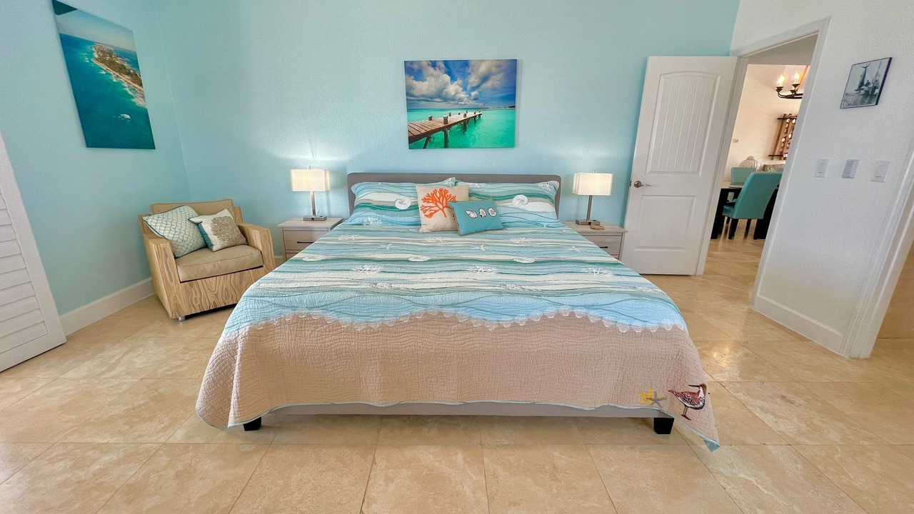 Photo of Bedroom in Alice Town