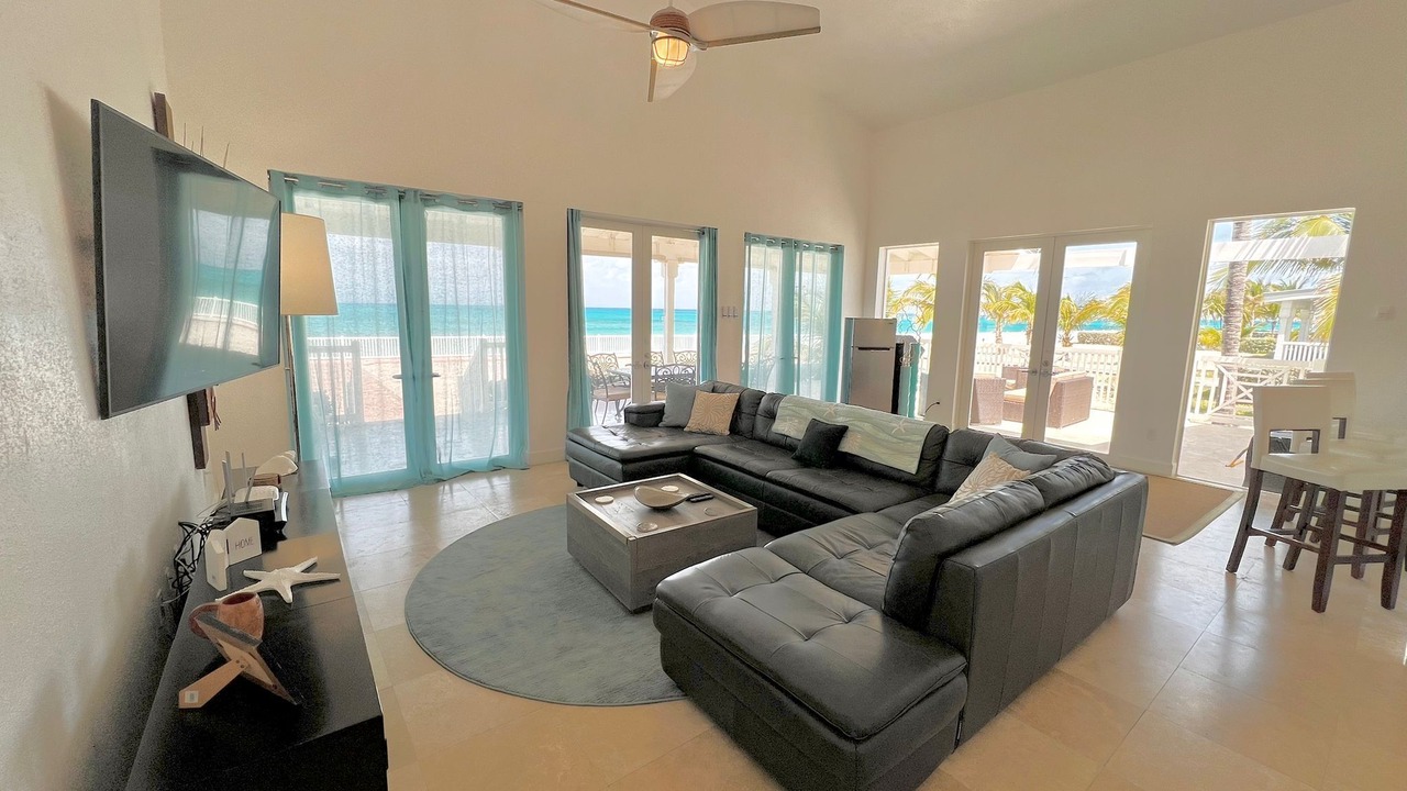 Photo of Livingroom in Alice Town