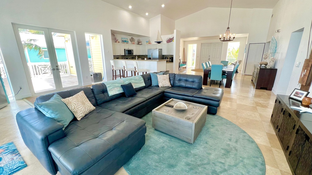 Photo of Livingroom in Alice Town