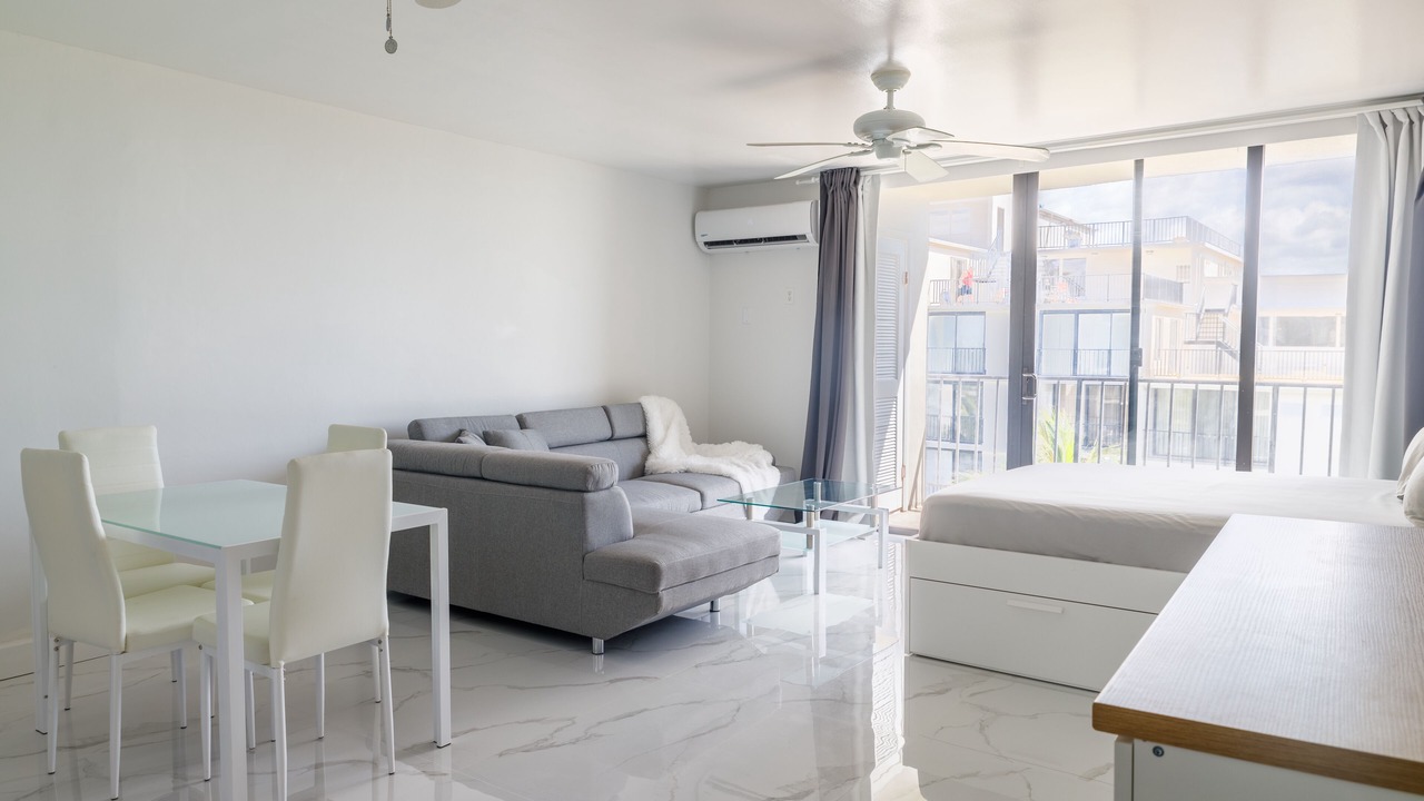 Photo of Livingroom in Williams Town