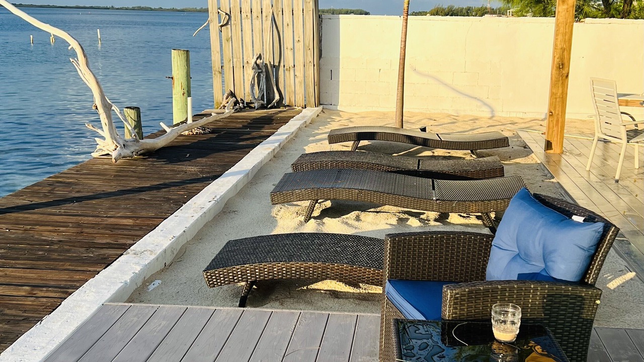 Photo of Outdoor in Bailey Town