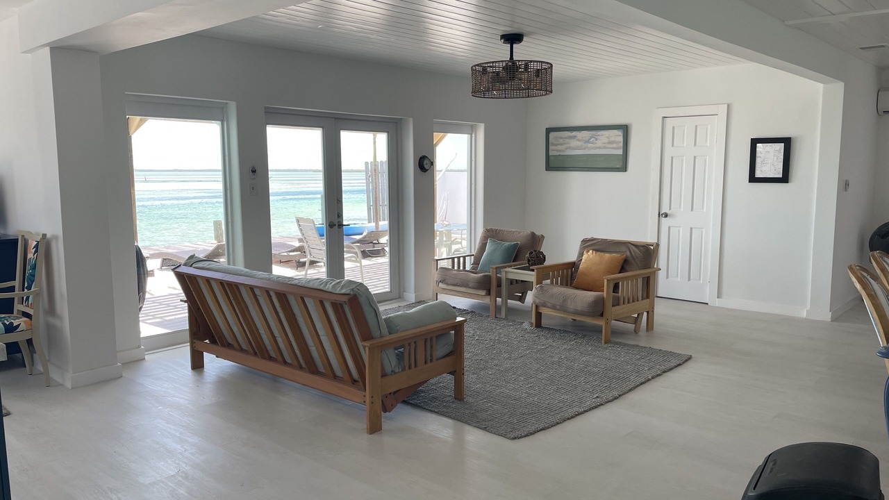 Photo of Livingroom in Bailey Town
