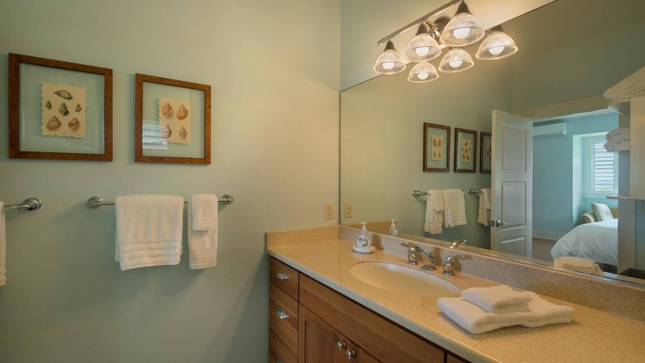 Photo of Bathroom in Hanalei