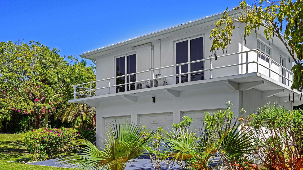 Photo of Outdoor in North Palmetto Point