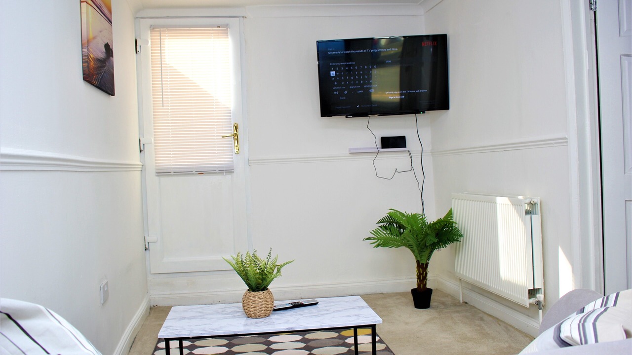 Photo of Livingroom in Aylesbury