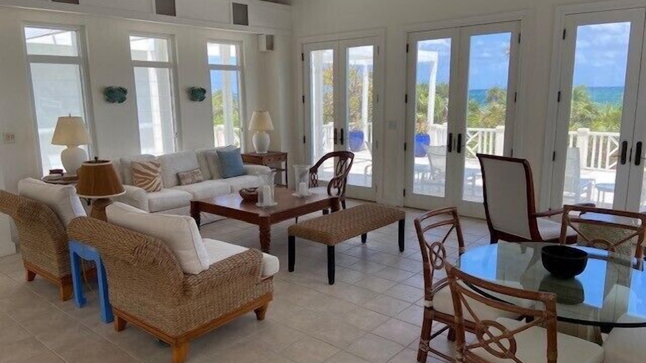 Photo of Bedroom in Savannah Sound