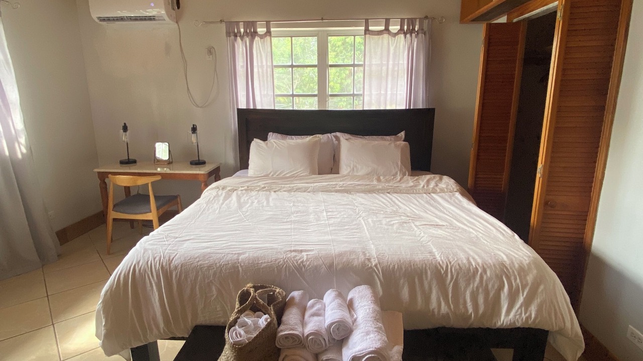 Photo of Bedroom in Gambier