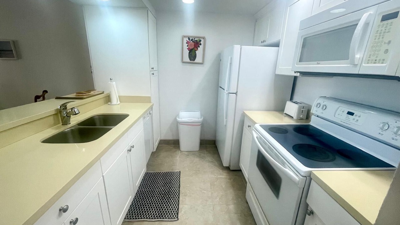 Photo of Kitchen in Williams Town