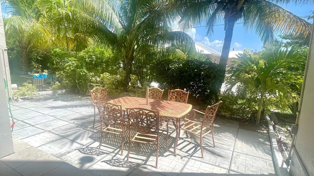 Photo of Outdoor in Williams Town
