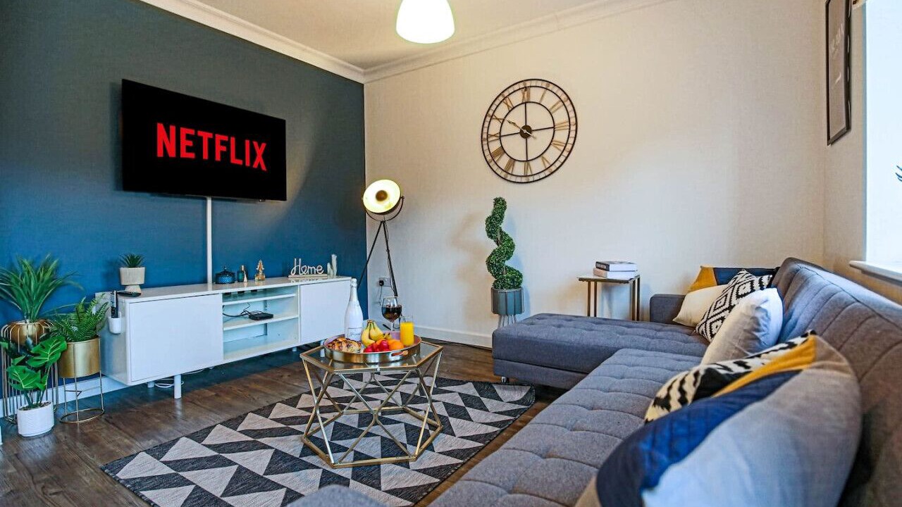 Photo of Livingroom in Bletchley