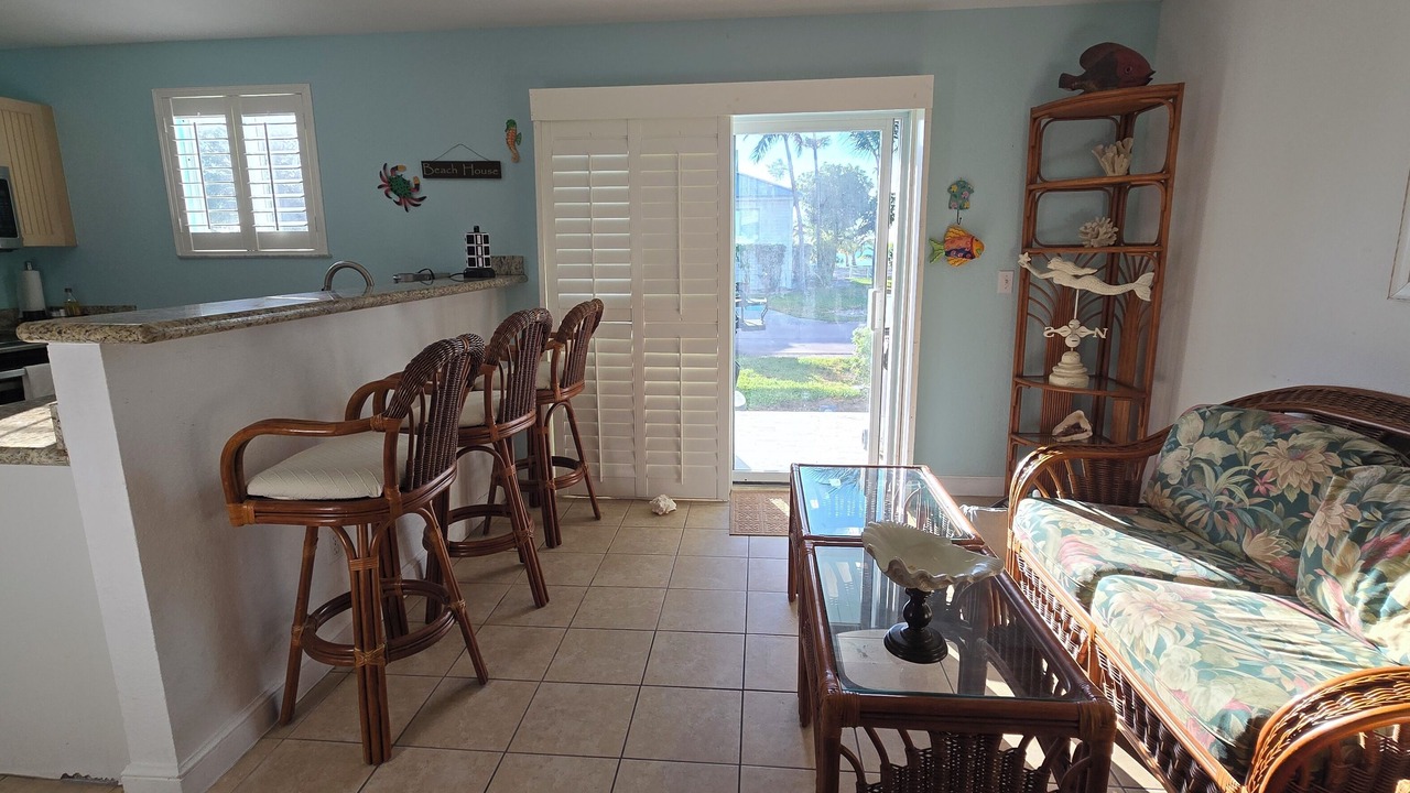 Photo of Livingroom in Alice Town