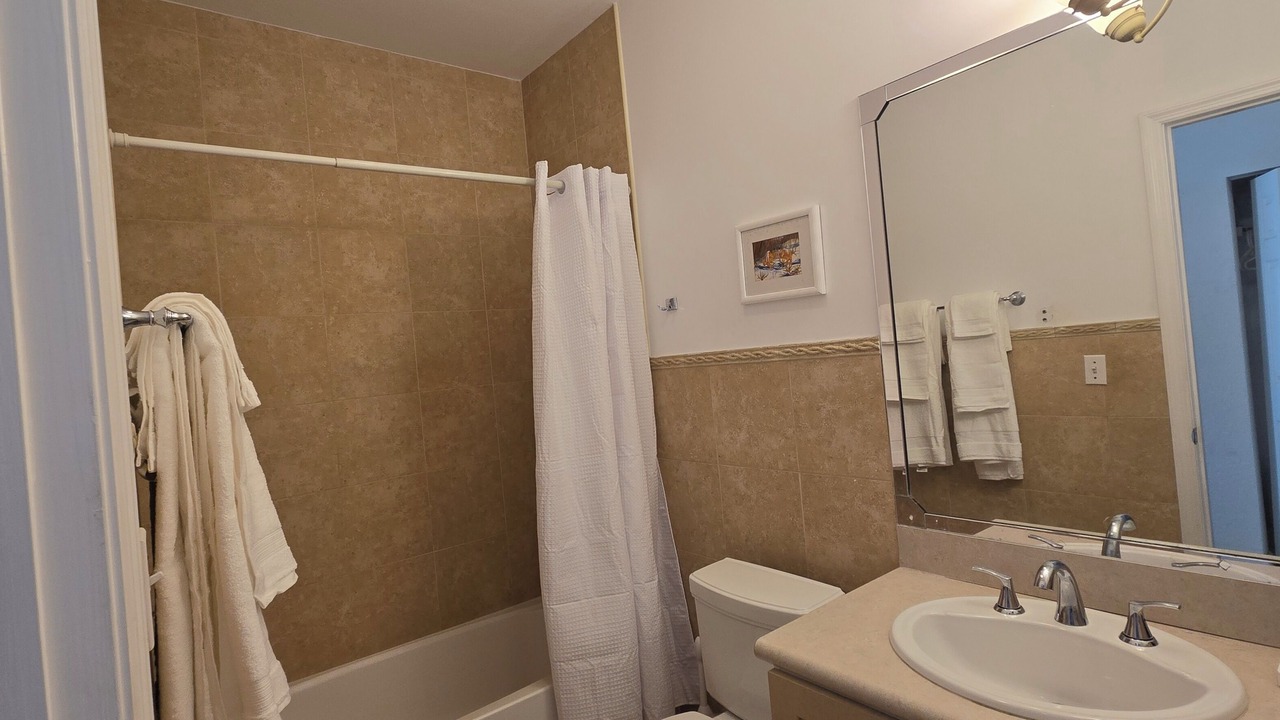 Photo of Bathroom in Alice Town