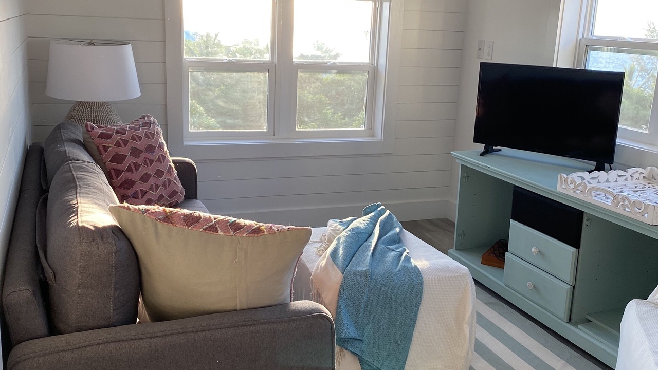 Photo of Bedroom in Spanish Wells