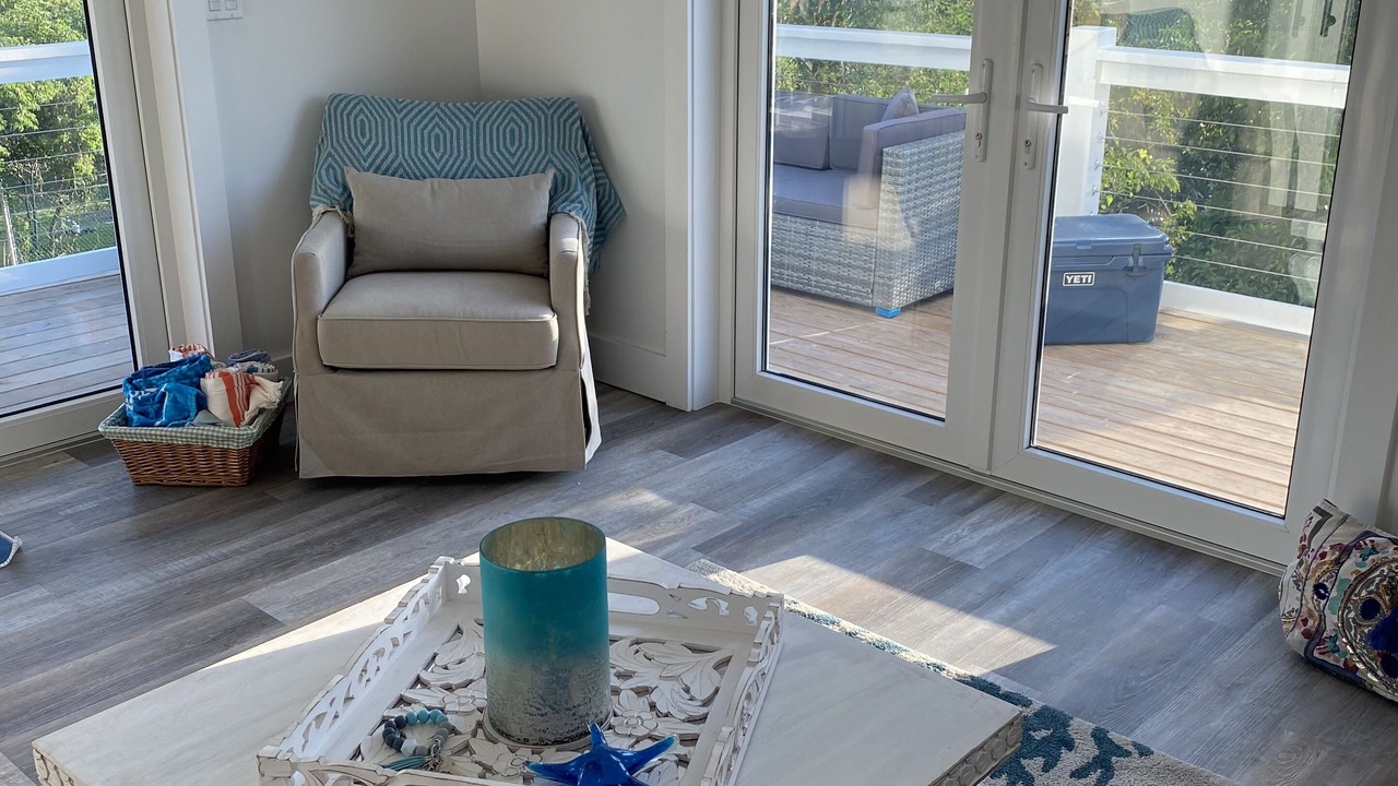 Photo of Livingroom in Spanish Wells