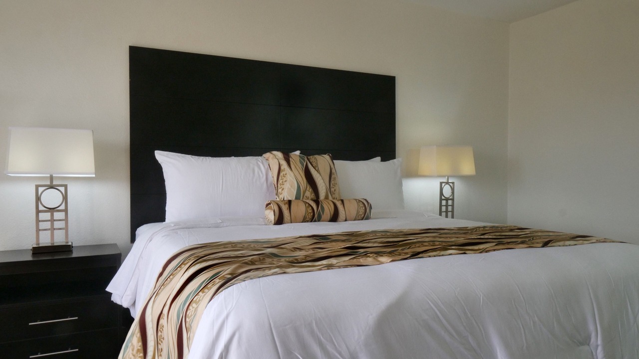 Photo of Bedroom in Downtown