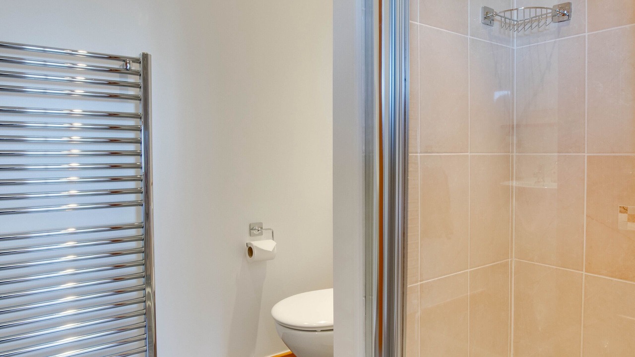 Photo of Bathroom in Ewhurst Green