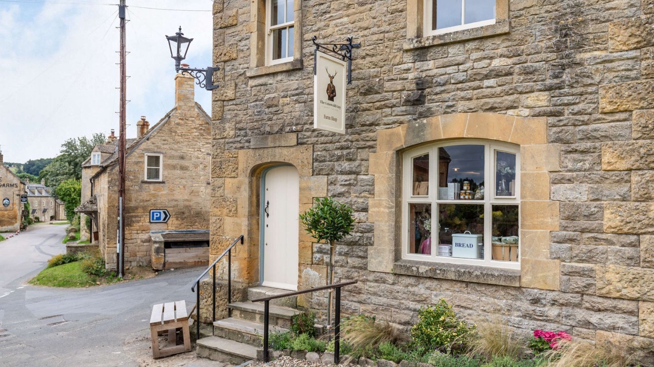Photo of Others in Guiting Power