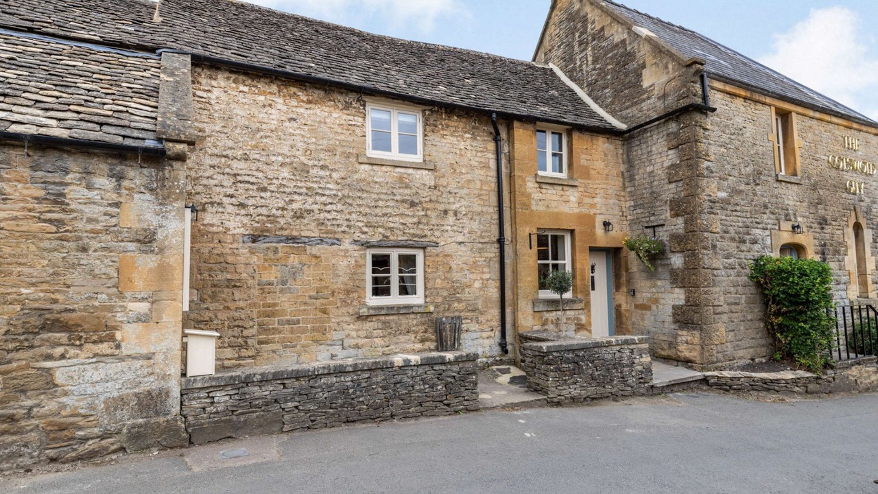 Photo of Others in Guiting Power