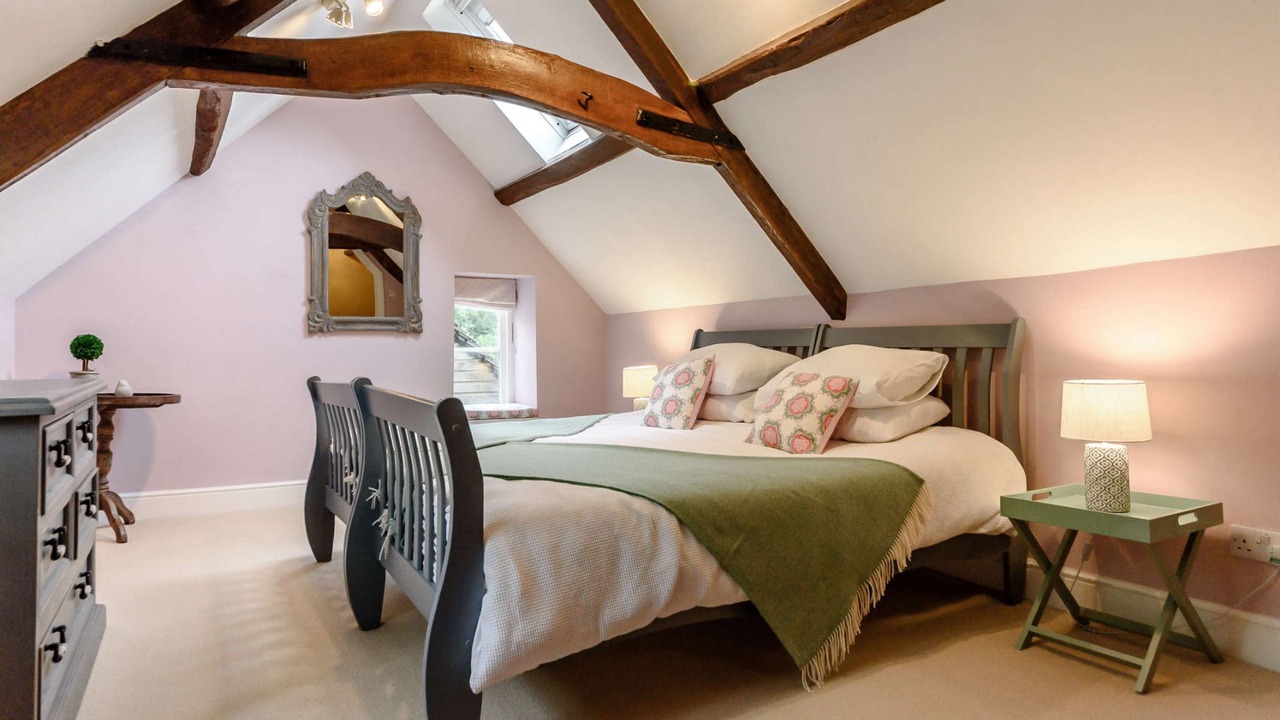 Photo of Bedroom in Guiting Power